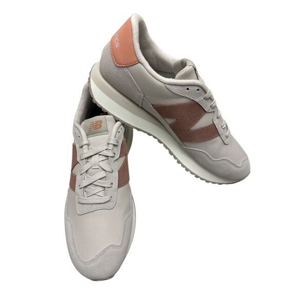 New Balance Shoes - New Balance 237 Athletic Shoes Womens size 12 Running Course White Pink Sneakers